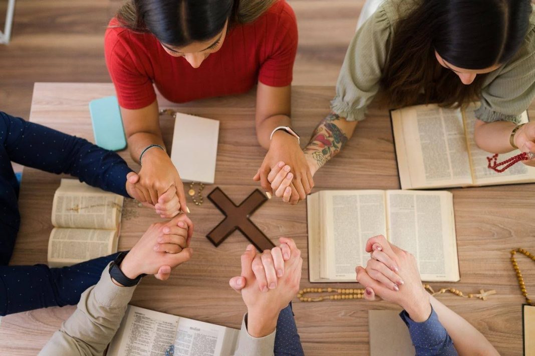 Online Religious Christian Community